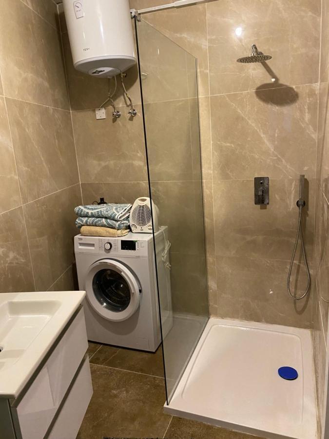 One Beautiful Bedroom Flat In Pietà المظهر الخارجي الصورة